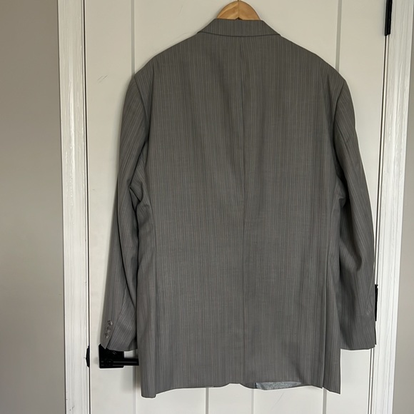 Steve Harvey Striped 3 Piece Grey Suit - Picture 3 of 17